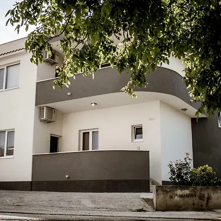 Dujmovic Apartment