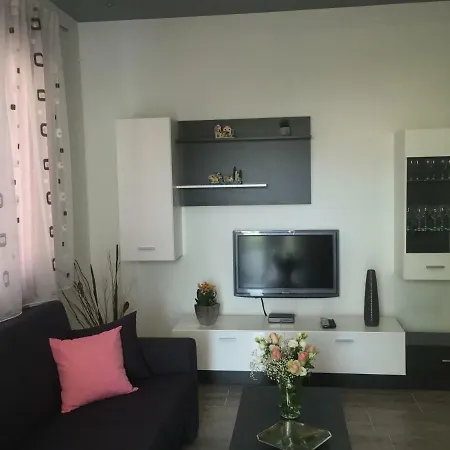 Apartment Dujmovic *