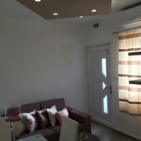 Dujmovic Apartment Split