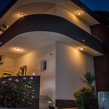 Apartamento Dujmovic Split